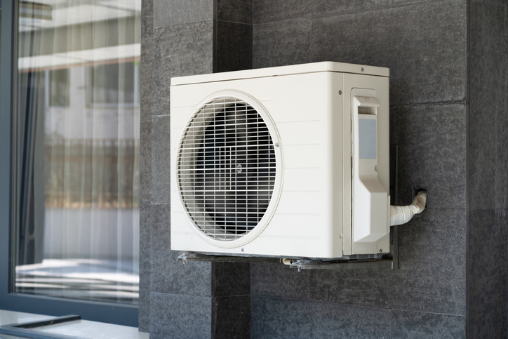 The Role of Ductless Services in Reducing Carbon Footprint