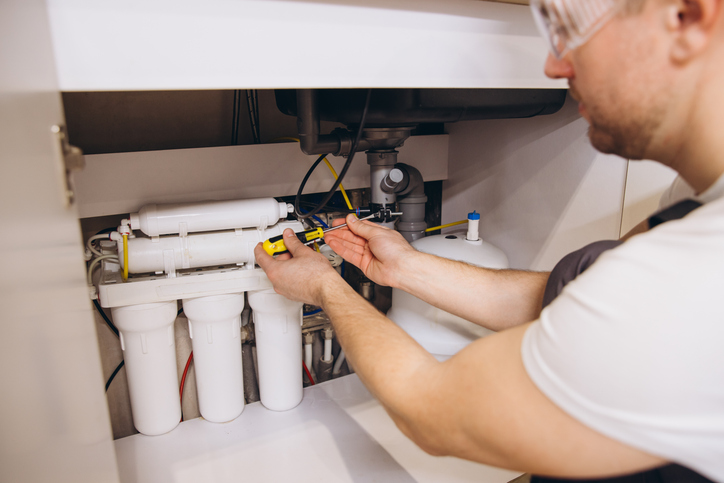 How Water Softener Repair Service Can Prevent Mineral Buildup